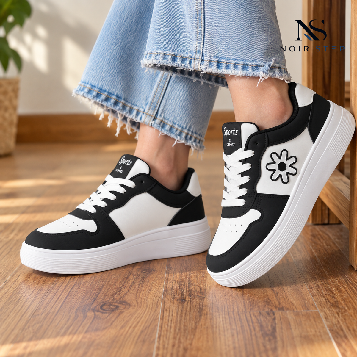 Blossom Black & White