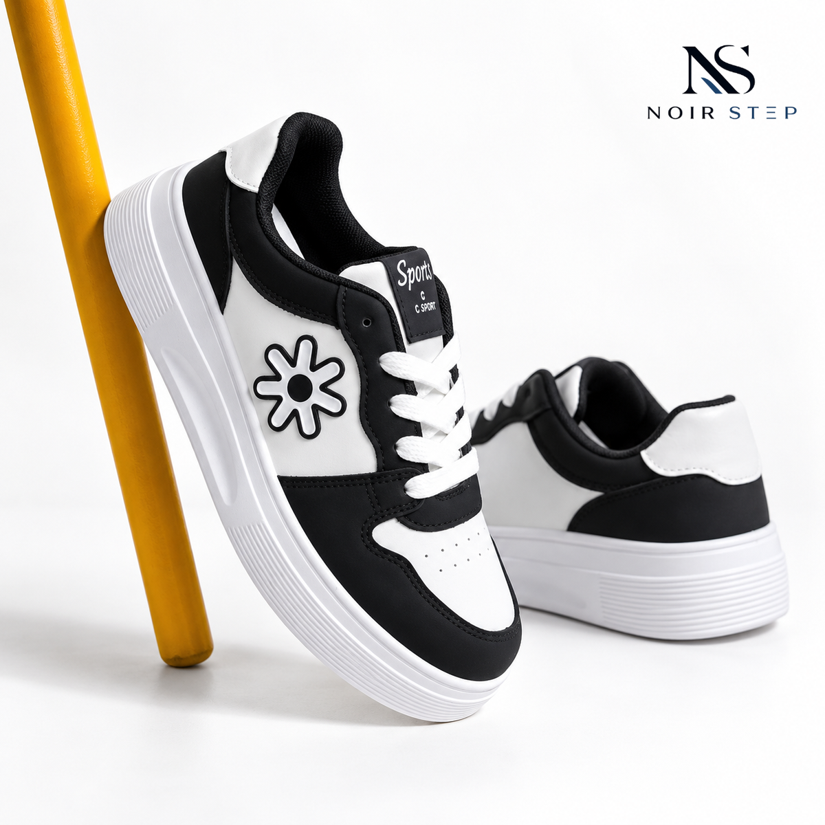Blossom Black & White